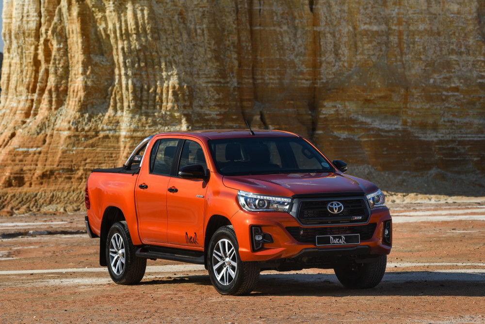 Toyota hilux dakar