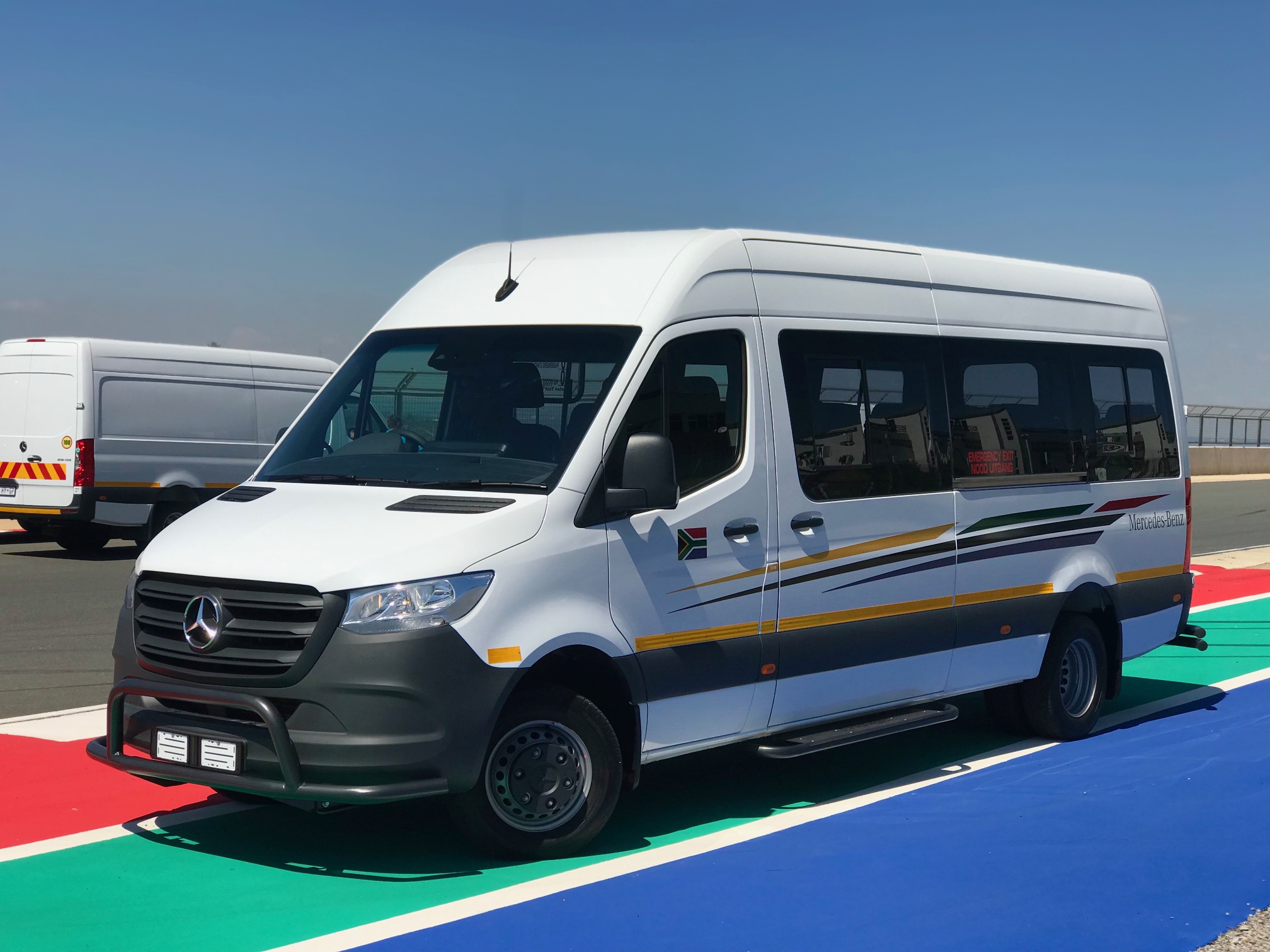 mercedes benz new sprinter