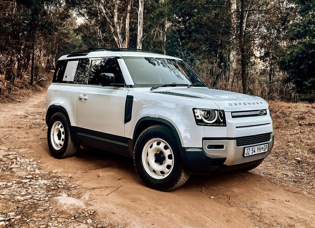 Driven Land Rover Defender 90 Khulekani On Wheels